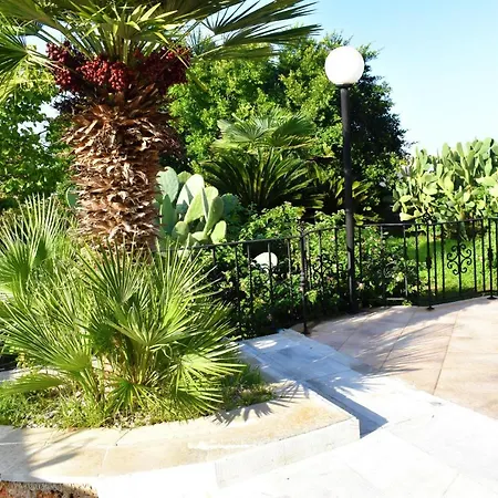 Wonderful In Chania With Private Pool, Panoramic Sea Views & Spacious Interiors * Agios Onoufrios