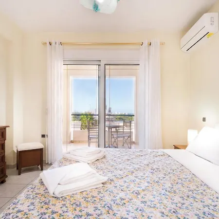 Wonderful In Chania With Private Pool, Panoramic Sea Views & Spacious Interiors * Agios Onoufrios