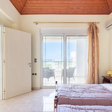 Wonderful In Chania With Private Pool, Panoramic Sea Views & Spacious Interiors