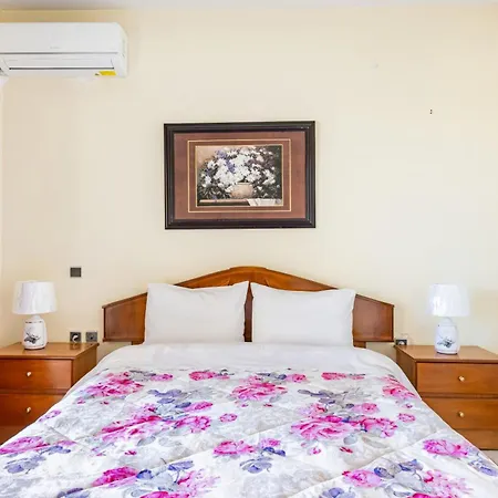 Wonderful In Chania With Private Pool, Panoramic Sea Views & Spacious Interiors *
