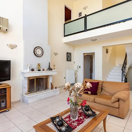 Wonderful In Chania With Private Pool, Panoramic Sea Views & Spacious Interiors Villa *